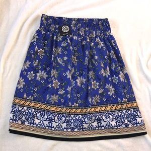 NWT Blue floral midi skirt